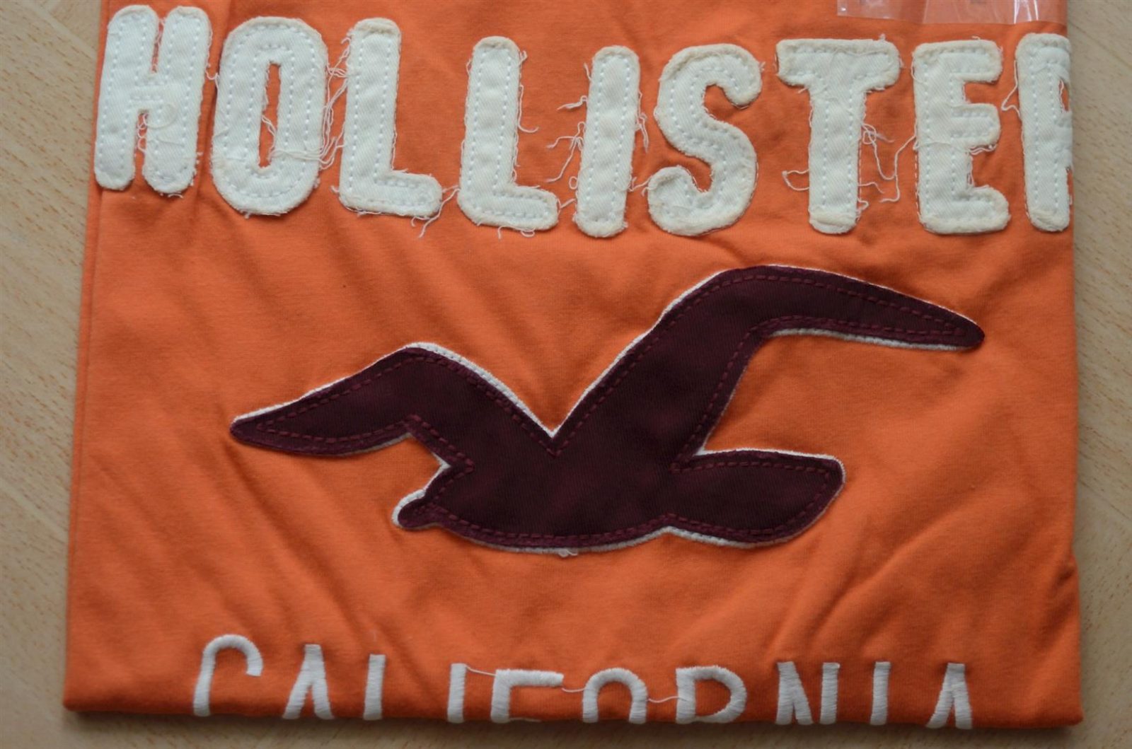 Hình Thun nam Hollister Hồ Chí Minh HCO-T20