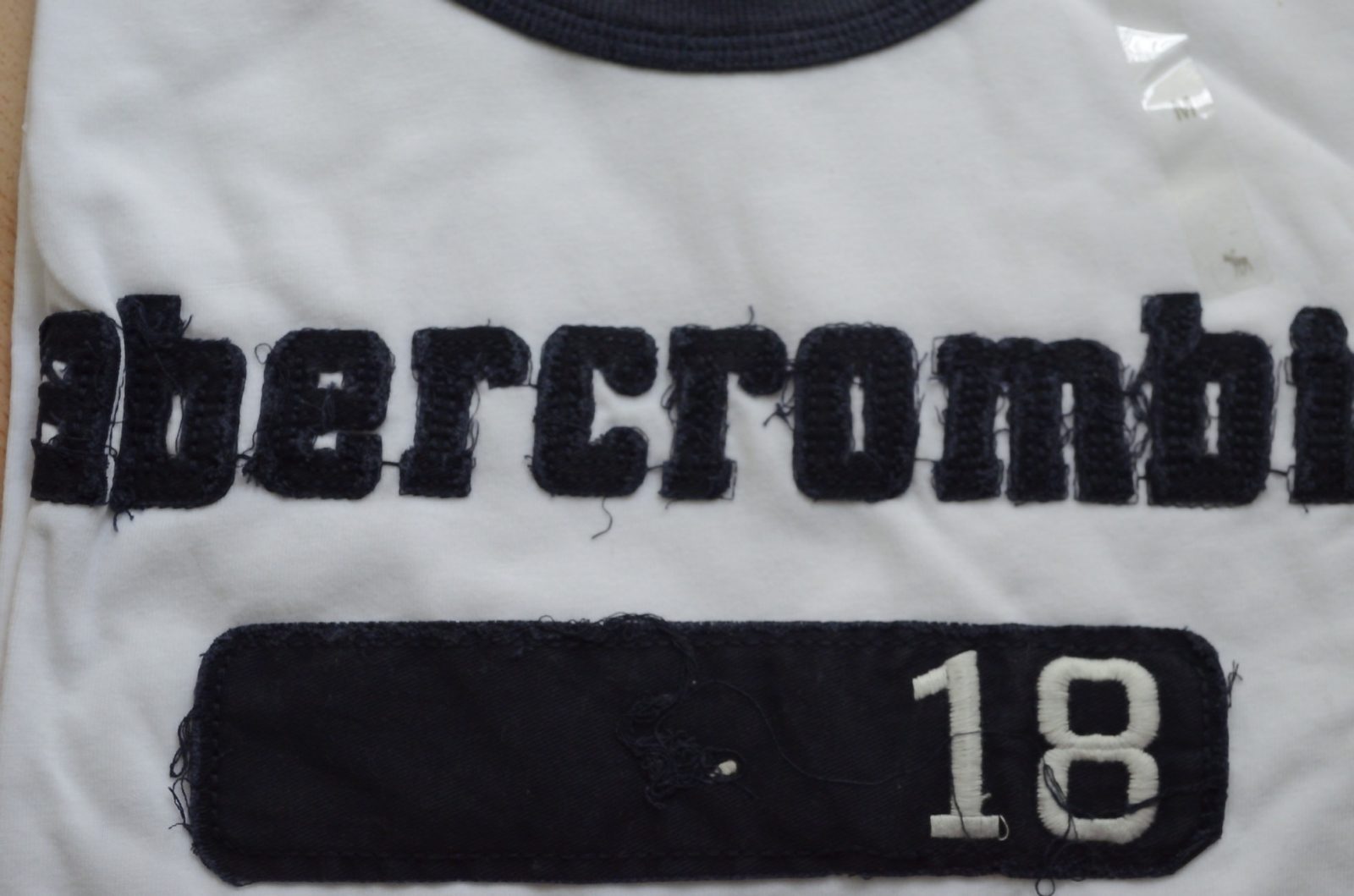 Hình Thun nam không cổ Aber AF-T05