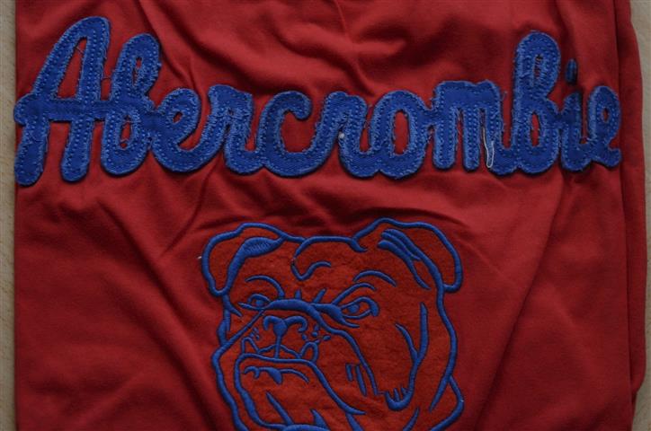 Hình Áo crew neck Abercrombie màu đỏ AF-T37