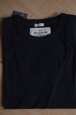 Hình Áo thun nam Abercrombie & Fitch Classic Tee AF-T103