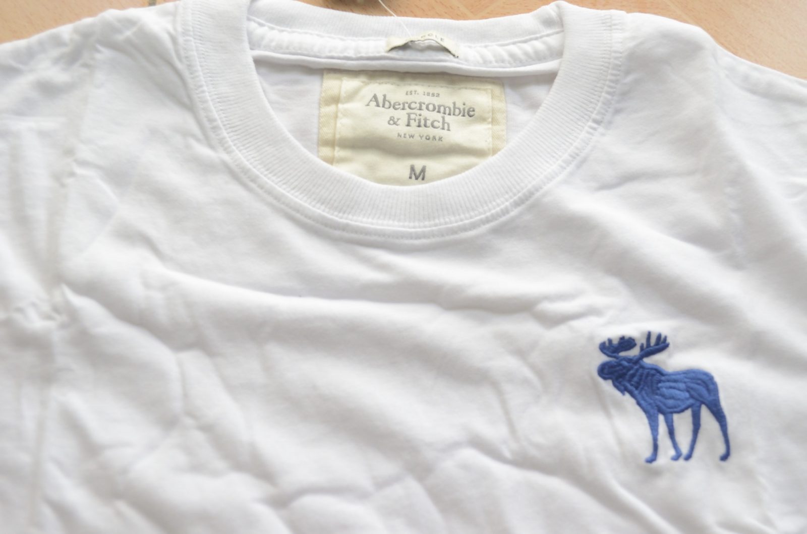 Hình Áo T-shirt Abercrombie sport AF-T120