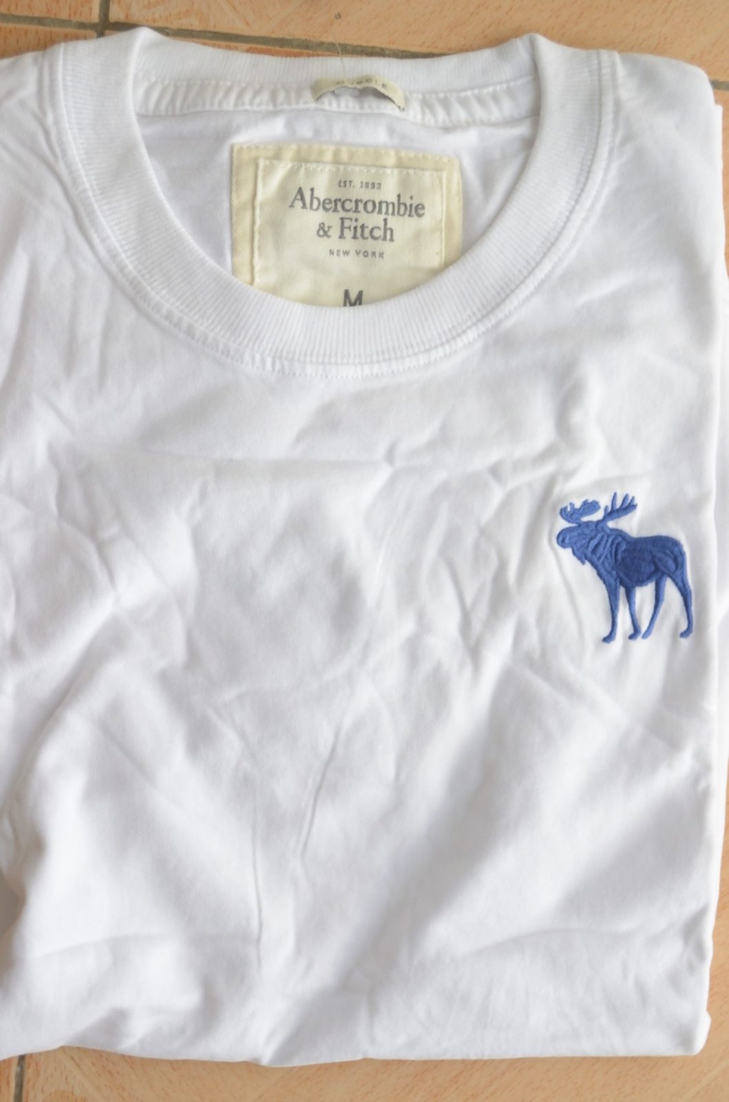 Hình Áo T-shirt Abercrombie sport AF-T120