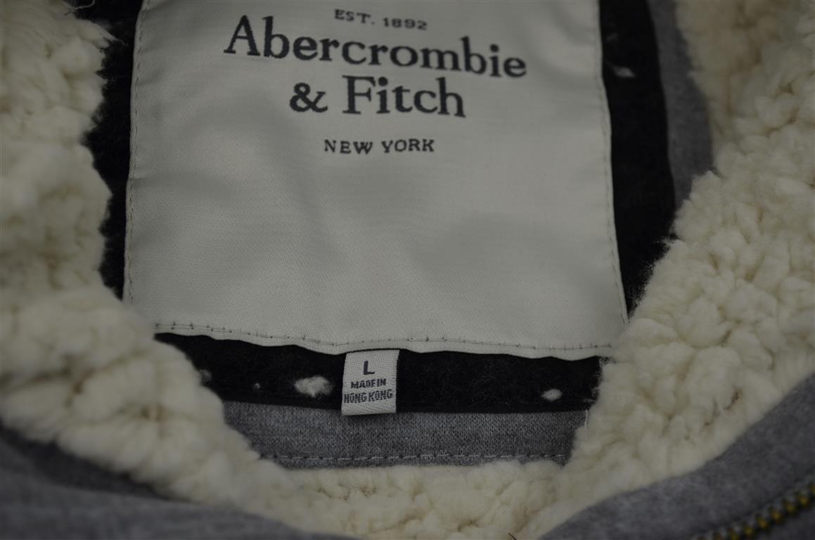 Hình Áo khoác nữ lông cừu Abercrombie Embroidered Logo Graphic Hoodie AF-NK07