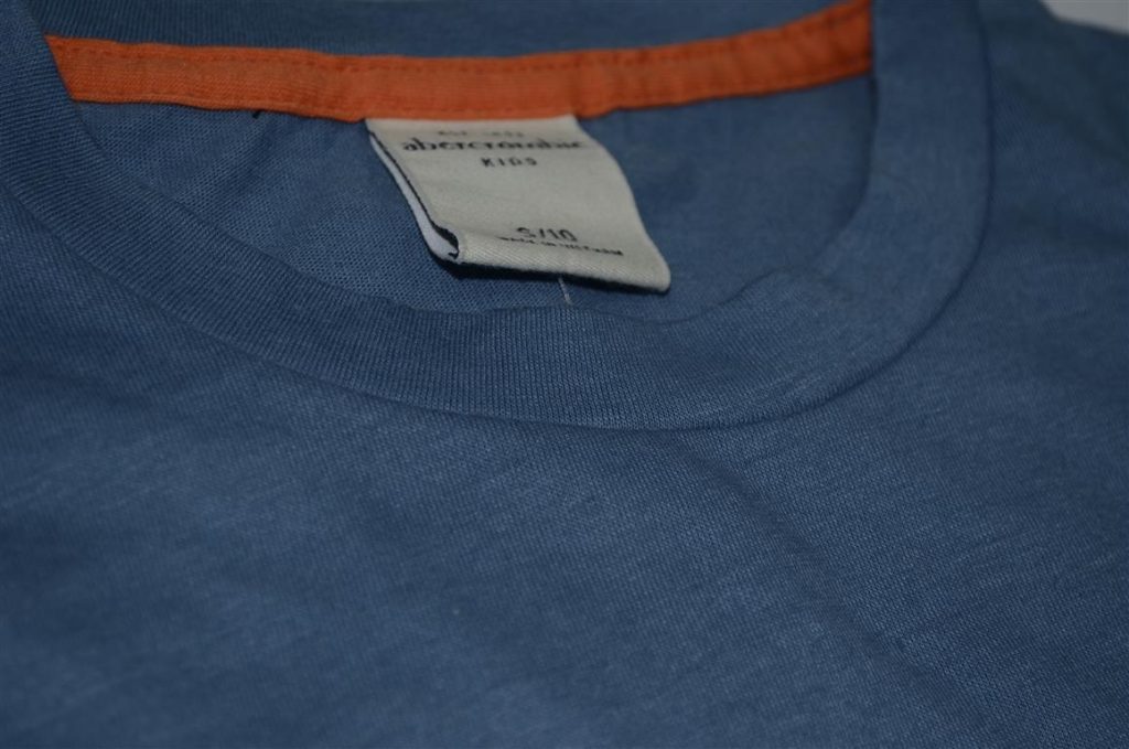 Hình Áo phông Abercrombie & Fitch Iconic Crew Tee AK-T37