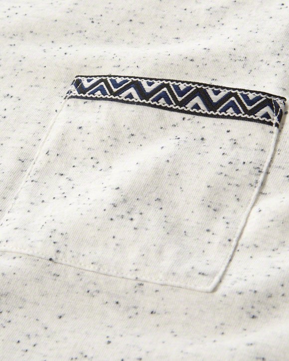 Hình Áo thun nam Hollister Textured Pocket T-shirt HCO-T92