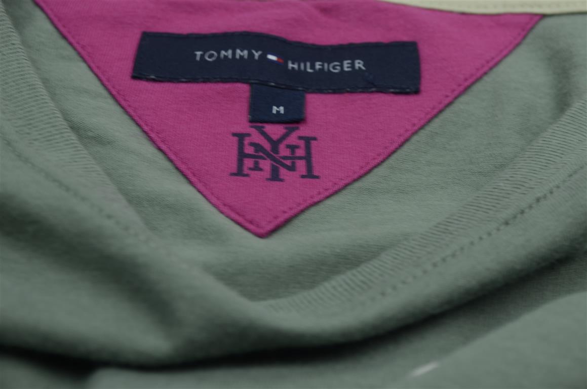 Hình Áo thun nam ngắn tay Tommy Hilfiger Graphic Tee TM-T01