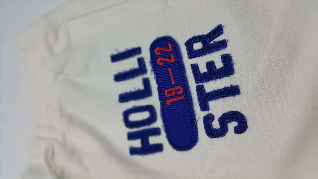 Hình Quần short thun nam Hollister HCO-S05 Applique Logo Fleece Sweatpants Hình Quần short thun nam Hollister HCO-S05 Applique Logo Fleece Sweatpants