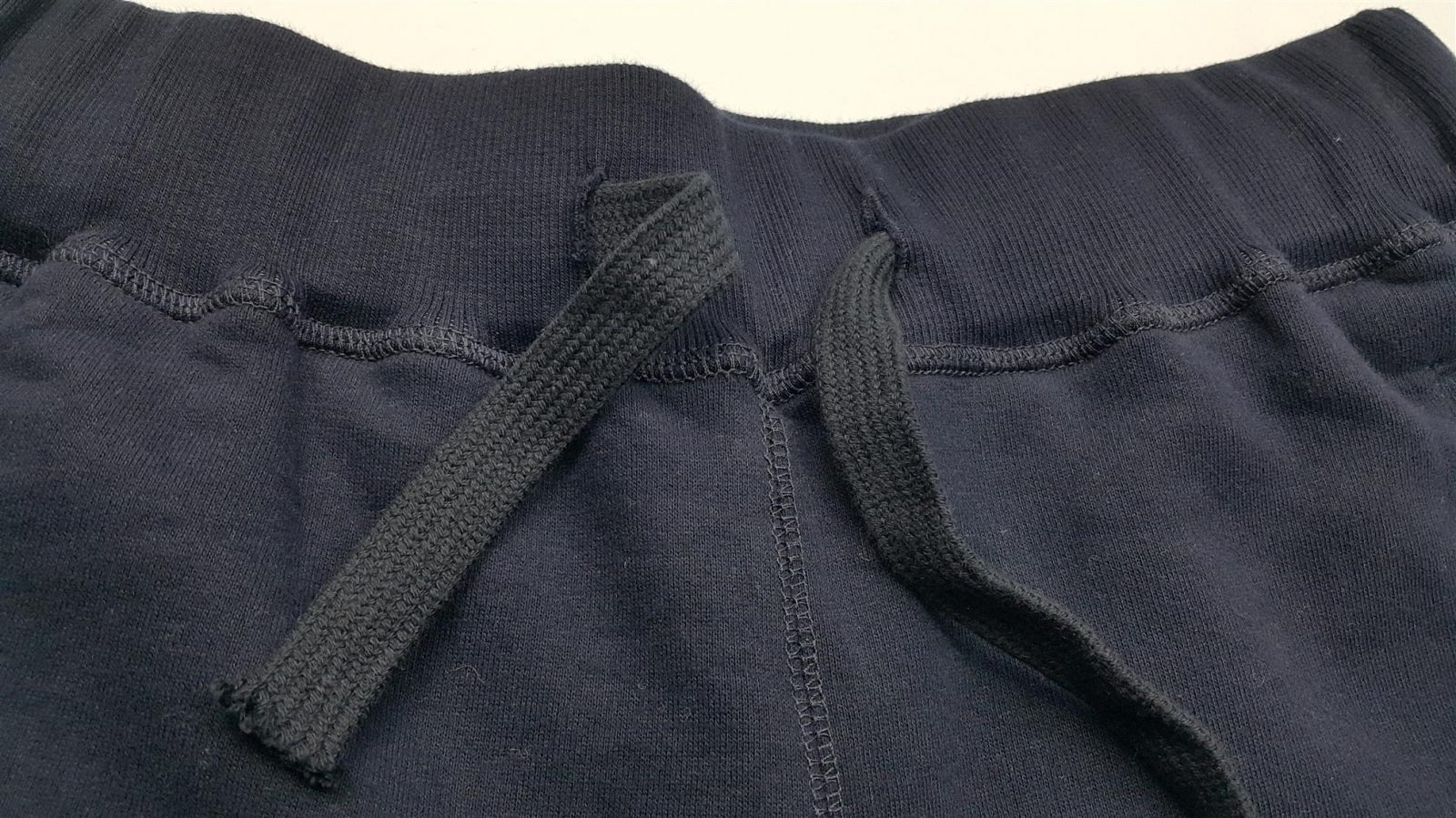 Hình Quần short thun nam Hollister HCO-S11 Graphic Jogger