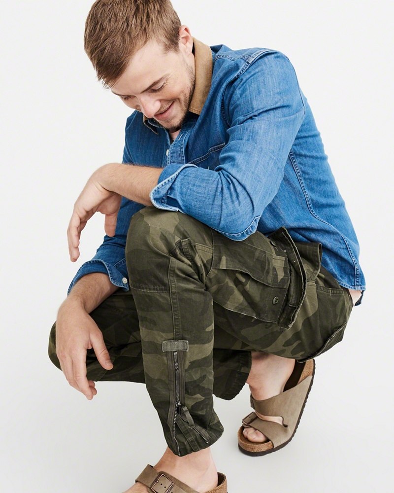 Hình Quần Khaki nam Abercrombie AF-US-Q12 Athletic Skinny Cargo Pants