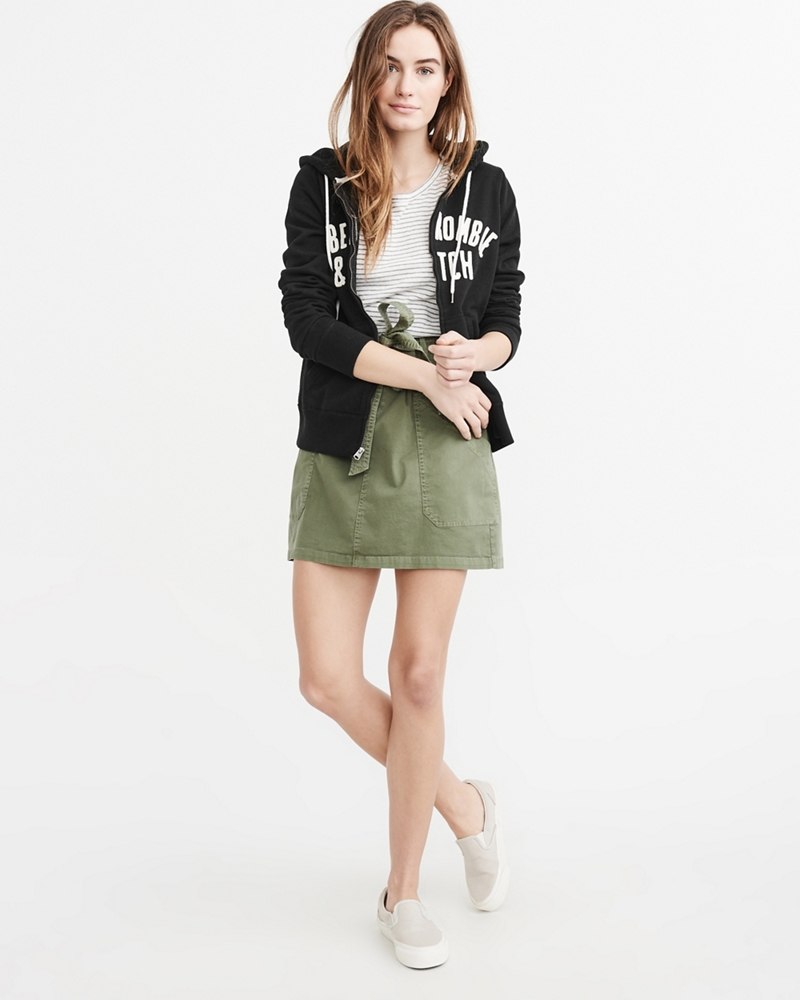 Hình Áo khoác nữ Abercrombie & Fitch AF-US-NK01 Logo Full-Zip Hoodie