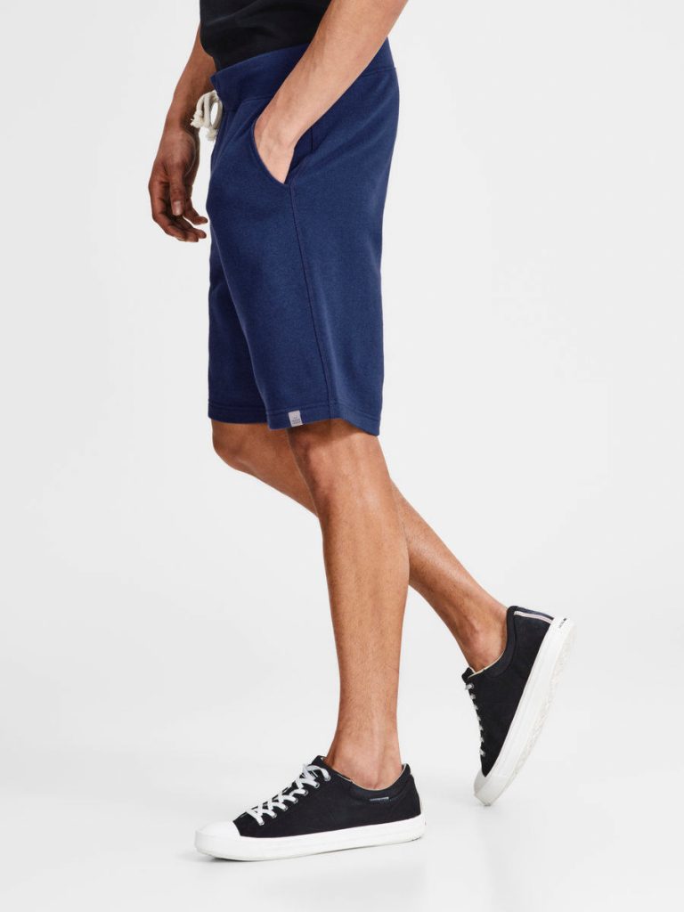 Hình Quần short thun nam Jack & Jones JAJ-S03 CLASSIC SHORTS Hình Quần short thun nam Jack & Jones JAJ-S03 CLASSIC SHORTS