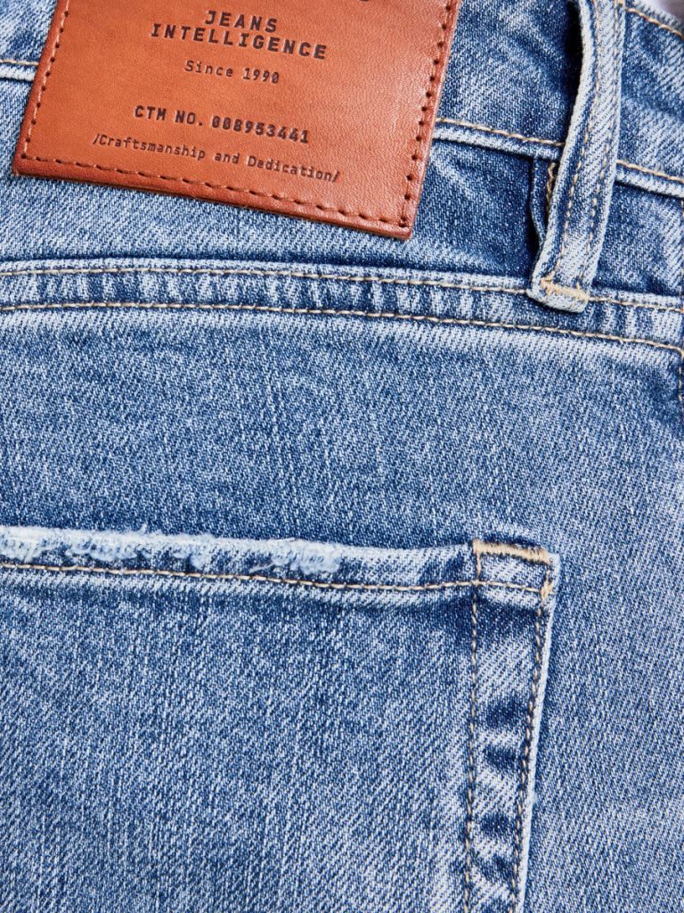 Hình Quần jeans nam Jack & Jones JAJ-J09 MIKE ICON CR 026 COMFORT FIT