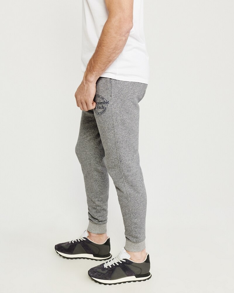 Hình Quần dài nam Abercrombie & Fitch AF-Q16 Print Logo Joggers