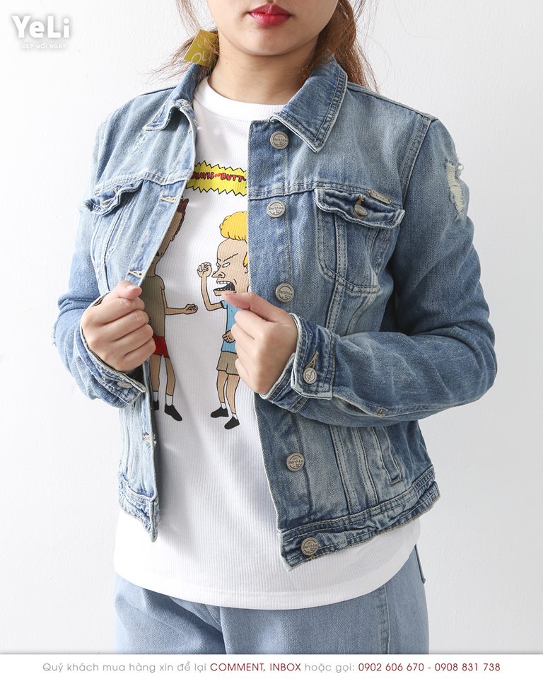 Hình Áo khoác jean nữ Bershka BSK-NK02 CROPPED DENIM JACKET