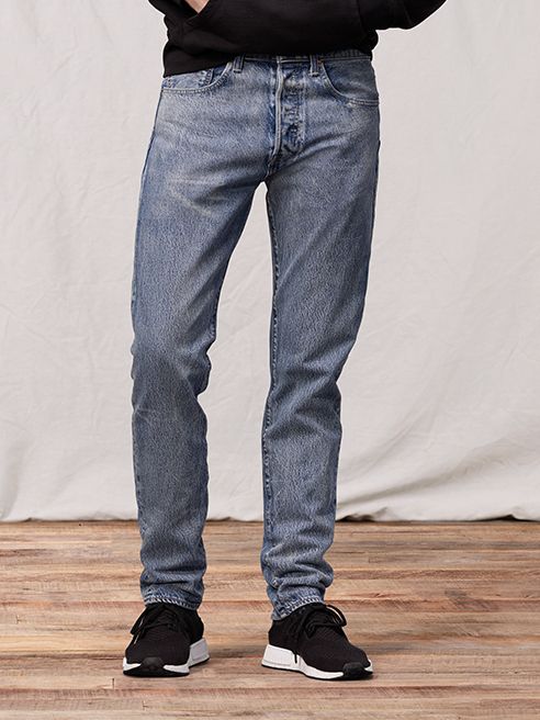 Kiểu quần jeans Levis 501 Slim Taper - Truyền thống và thon gọn