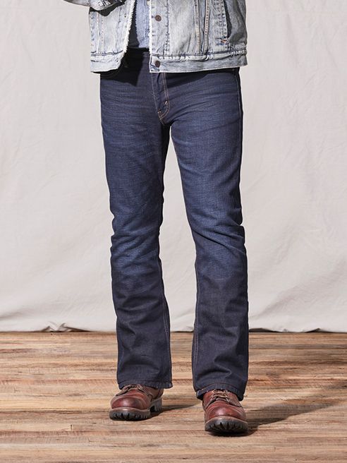 Kiểu quần jeans Levis 527 Slim Bootcut - Thoải mái sành điệu với giày thể  thao