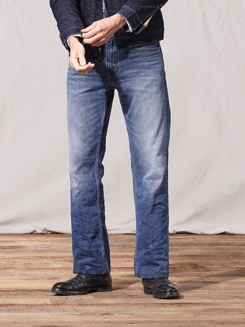 Kiểu quần jeans Levis 559 Relaxed Straight ống xuống rộng thoải mái