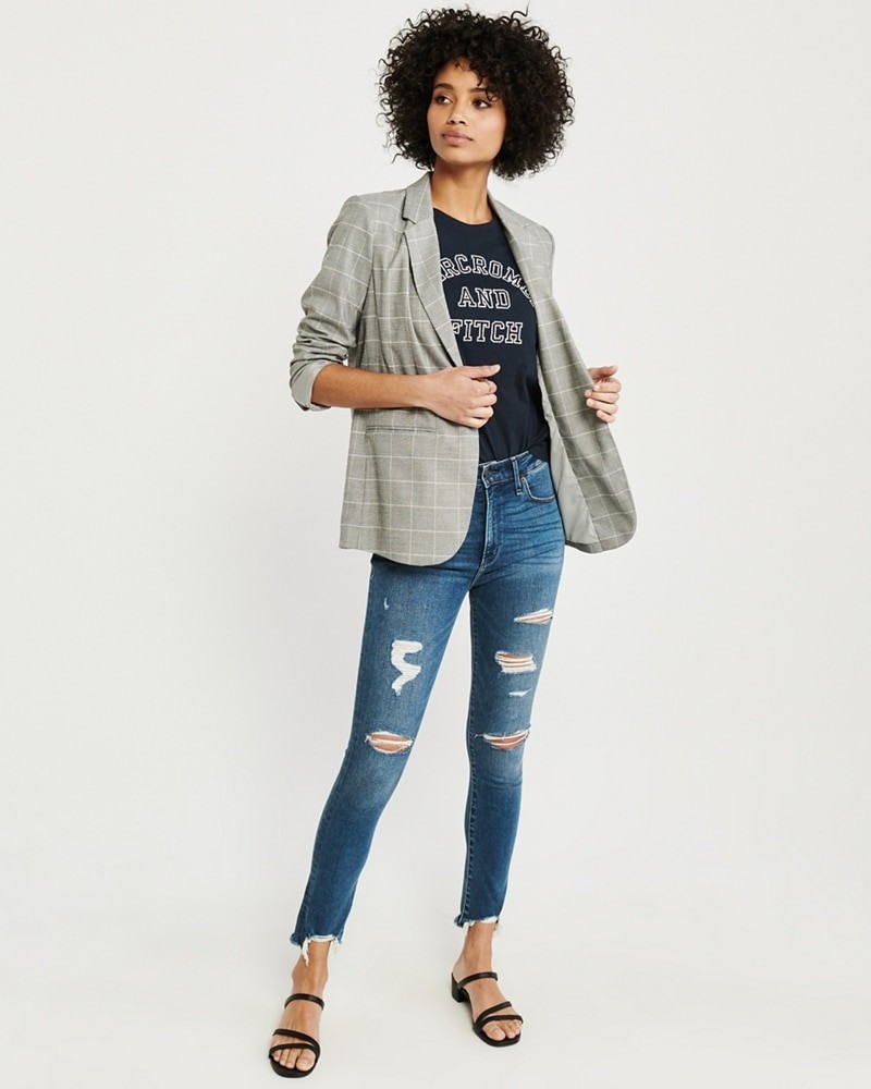 Hình Áo thun nữ Abercrombie & Fitch AF-US-NT11 Embroidered Logo Tee