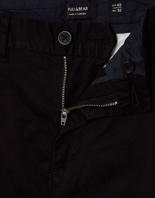 Hình Quần khaki nam Chinos Pull&Bear PAB-Q02 Skinny chino trousers Black