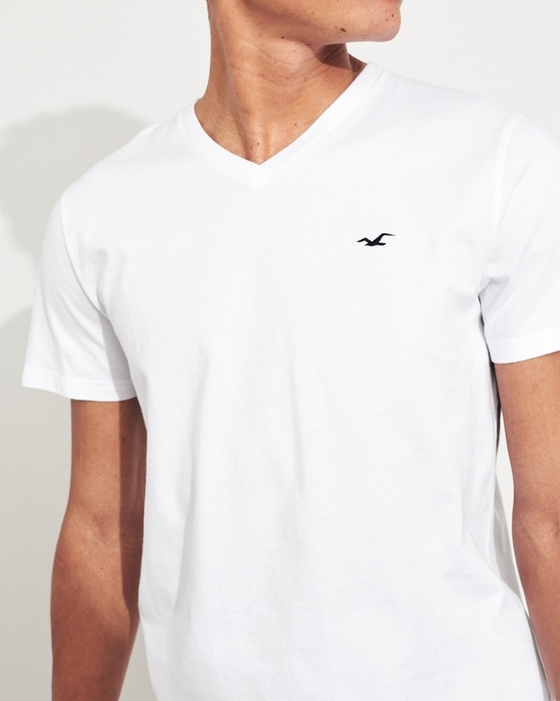 Hình Áo thun nam Hollister HCO-T160 Must-Have V-Neck T-Shirt White