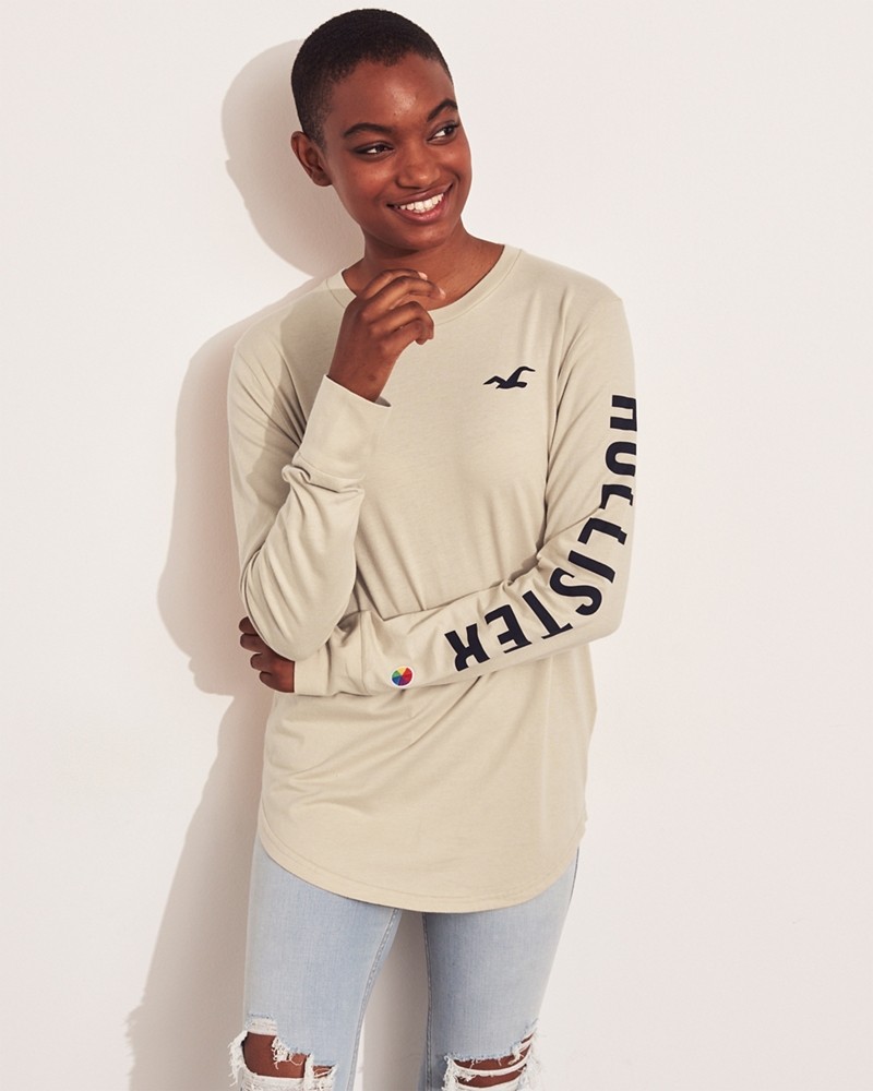 Hình Áo thun nam tay dài Hollister HCO-HL40 Logo Graphic Tee Cream