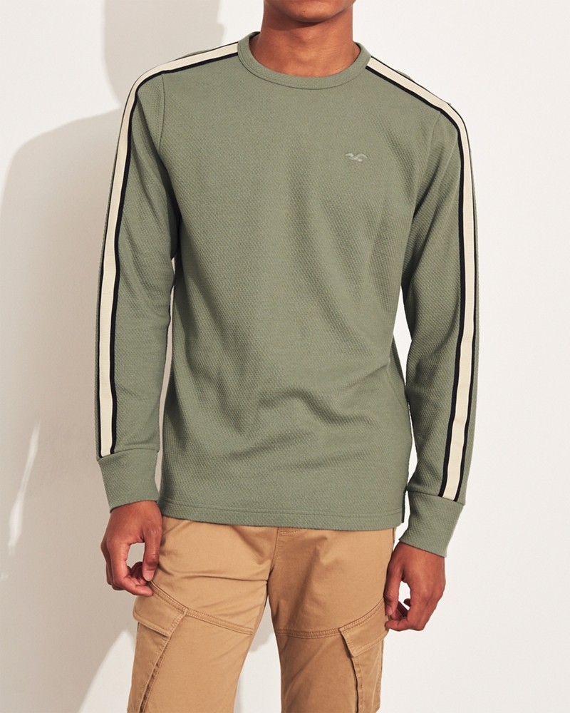 Hình Áo thun nam tay dài Hollister HCO-HL49 Stripe Jacquard Crewneck T-Shirt