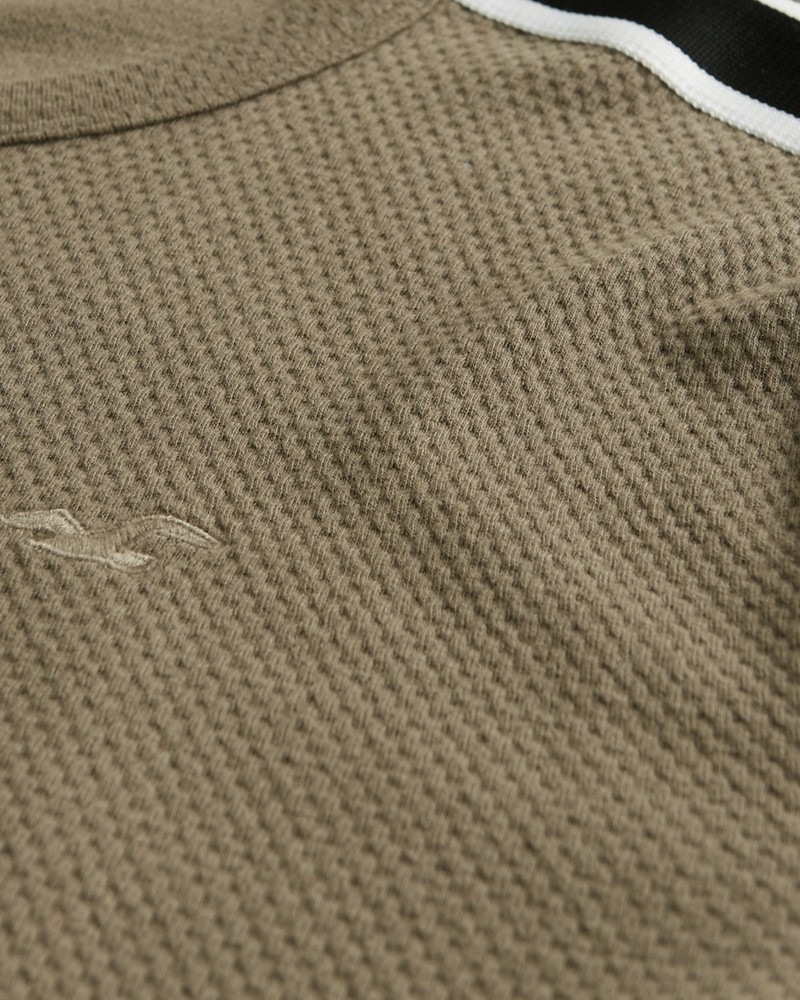 Hình Áo thun nam tay dài Hollister HCO-HL50 Stripe Jacquard Crewneck T-Shirt