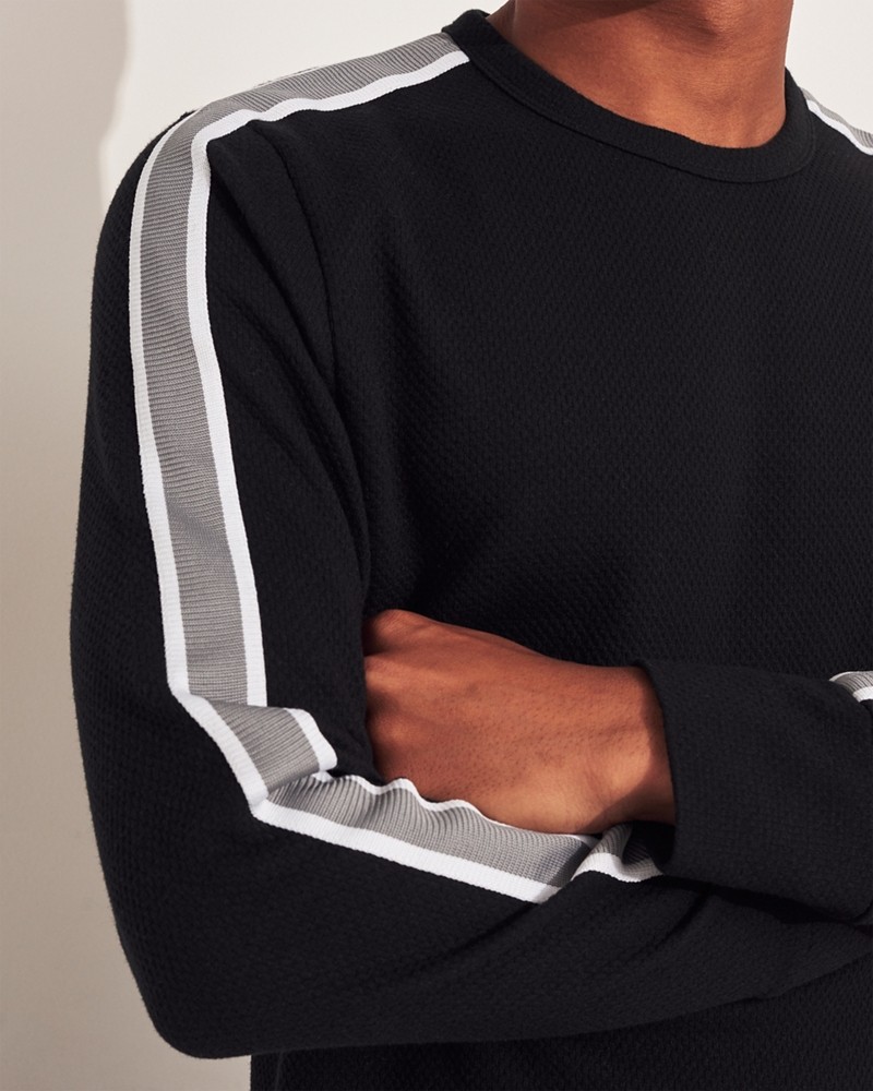 Hình Áo thun nam tay dài Hollister HCO-HL51 Stripe Jacquard Crewneck T-Shirt