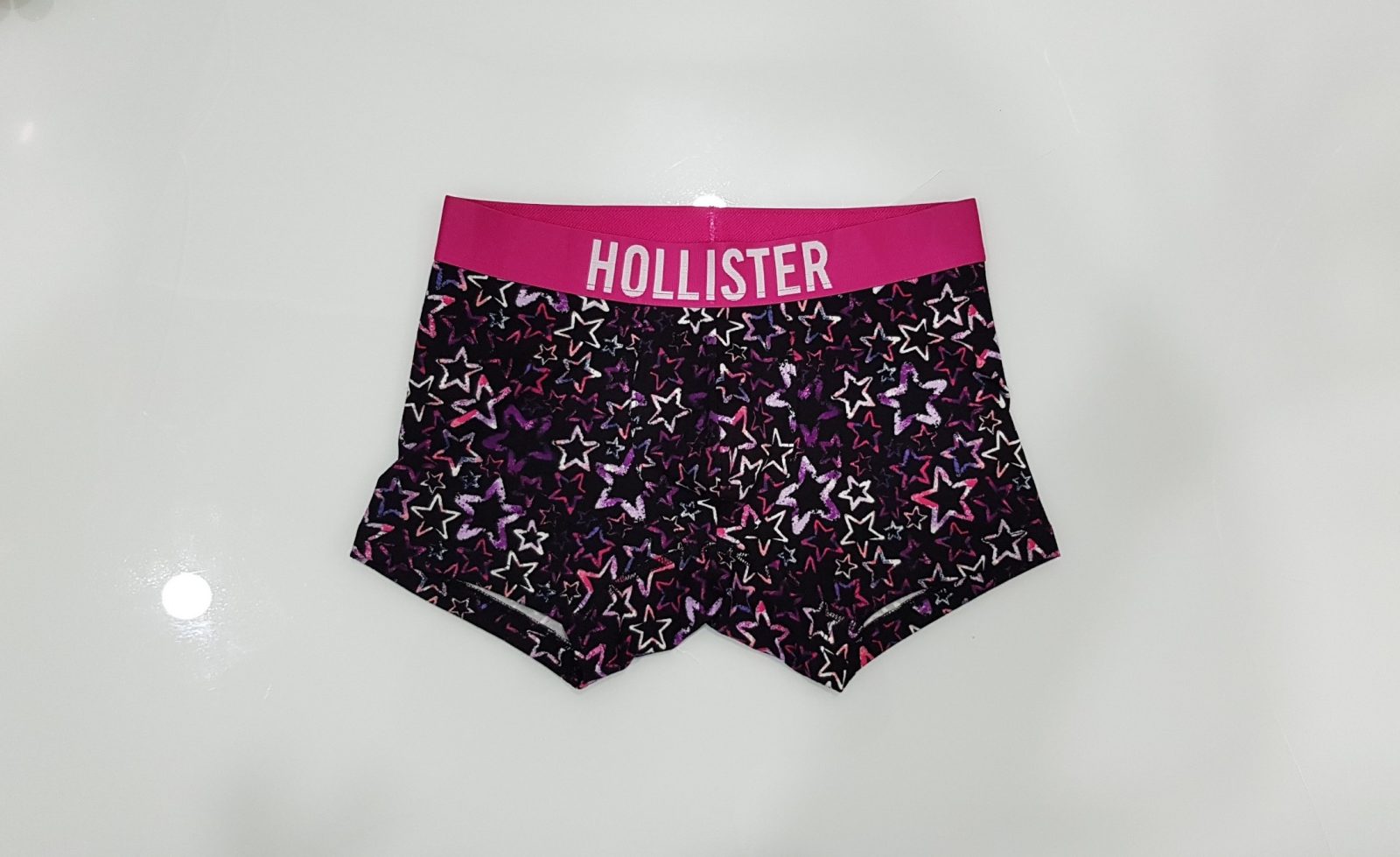 Hình Quần lót nam Hollister HCO-UD19 Classic Trunk Black Star