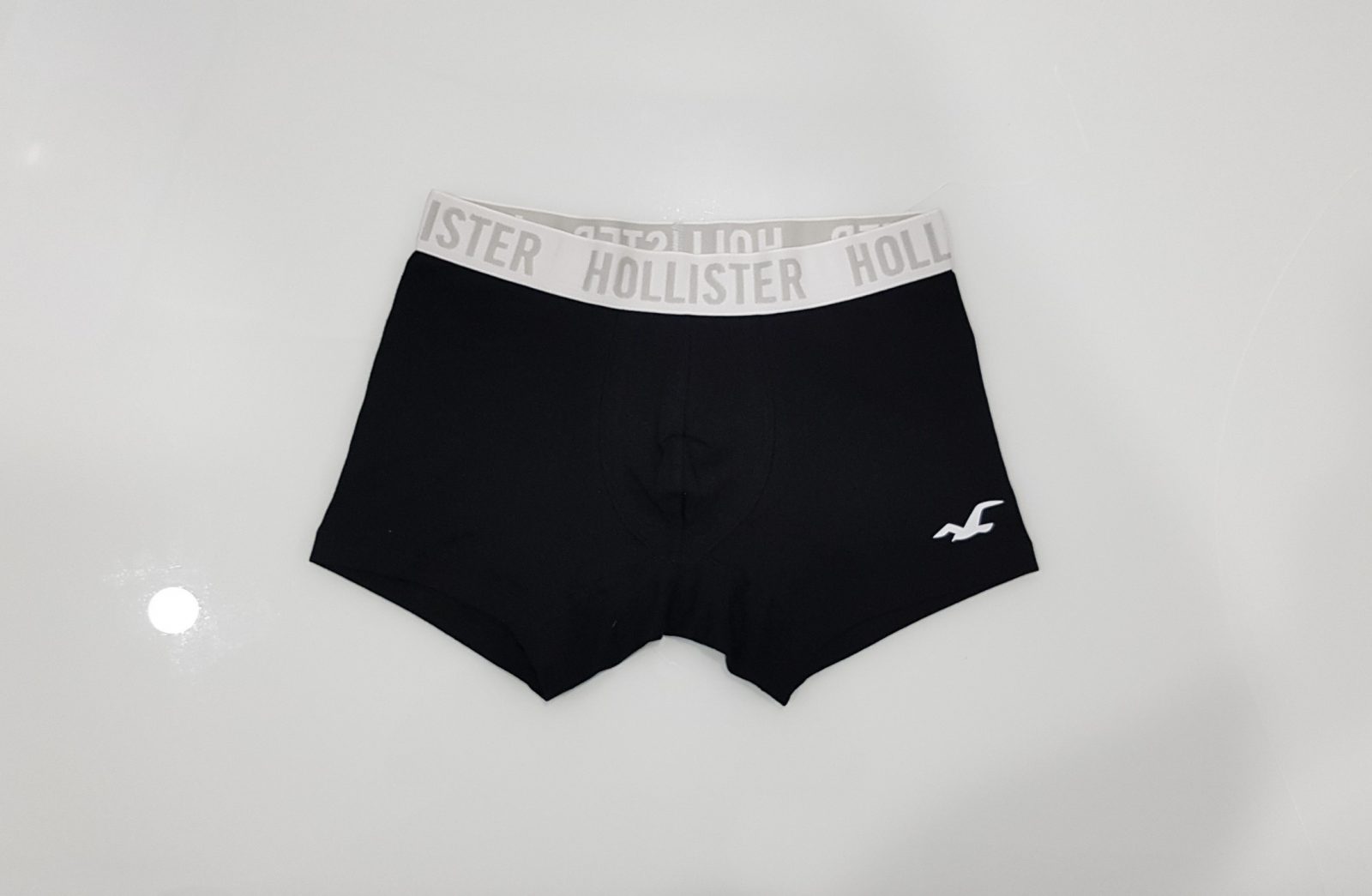 Hình Quần lót nam Hollister HCO-UD20 Classic Trunk Black Icon