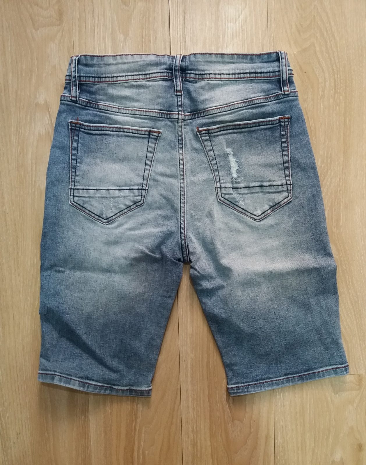 Hình Quần shorts jeans nam GAP-S01 Ripped light washed