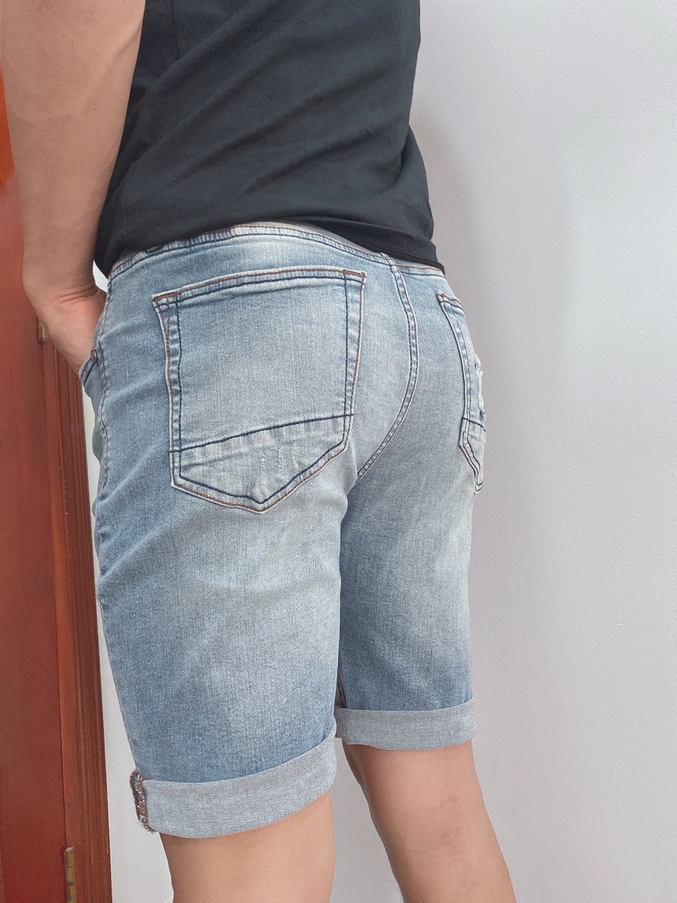 Hình Quần shorts jeans nam GAP-S01 Ripped light washed