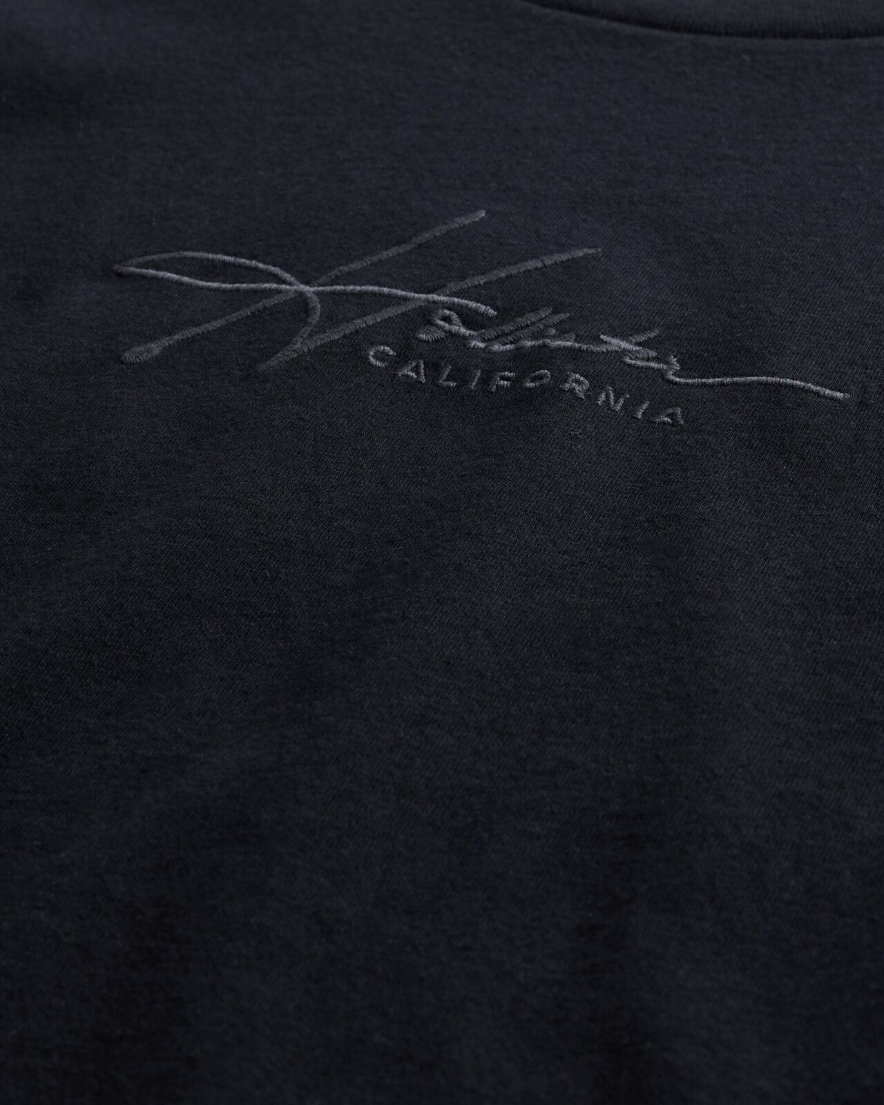 Áo thun nam Hollister HCO-T196 Graphic Crew Tee Black - Ảnh 2