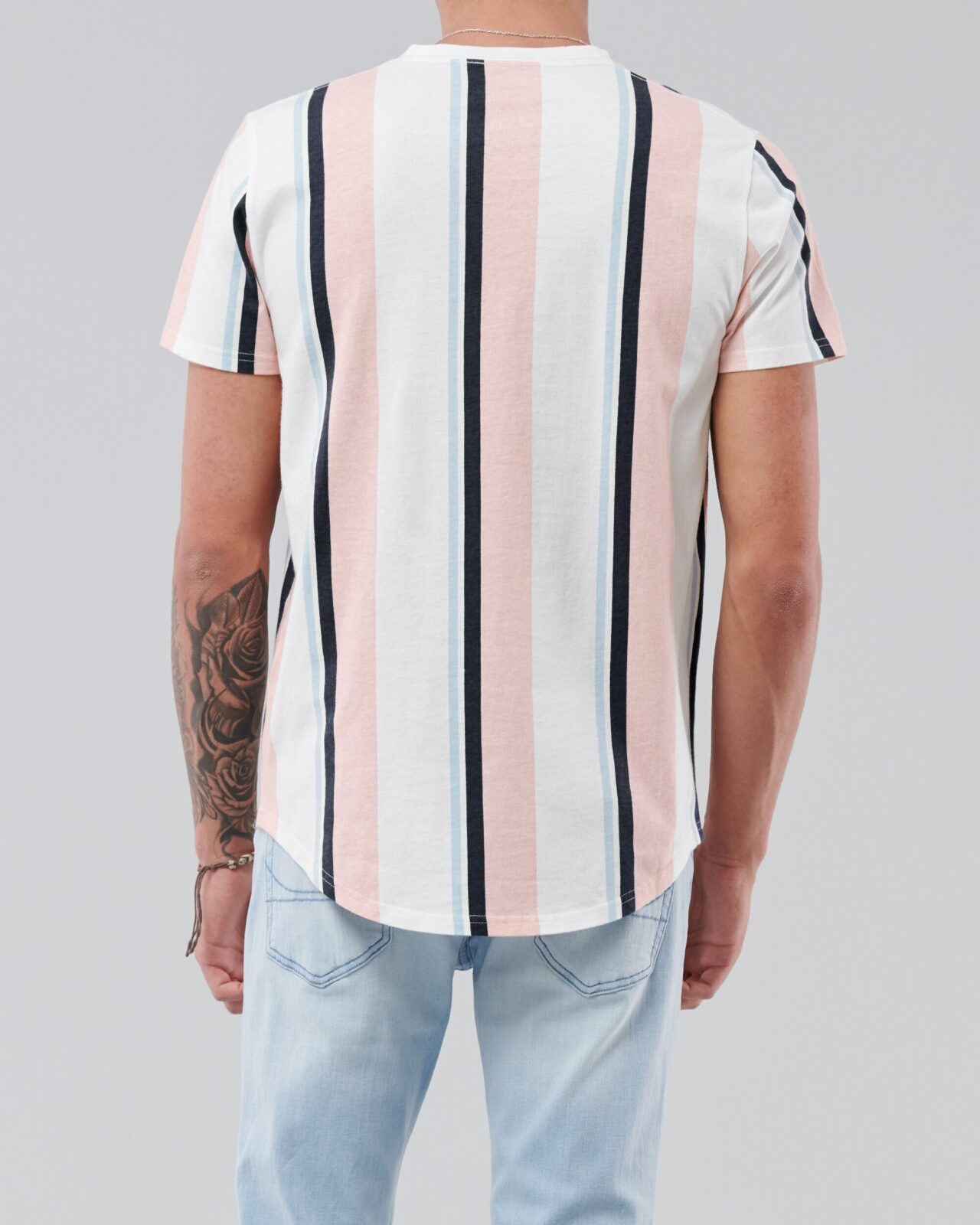 Áo thun nam Hollister HCO-T218 Striped Pink Curved Hem T-Shirt - Ảnh 2